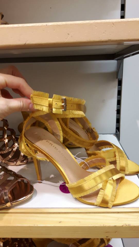 blog 7th yellow shoes